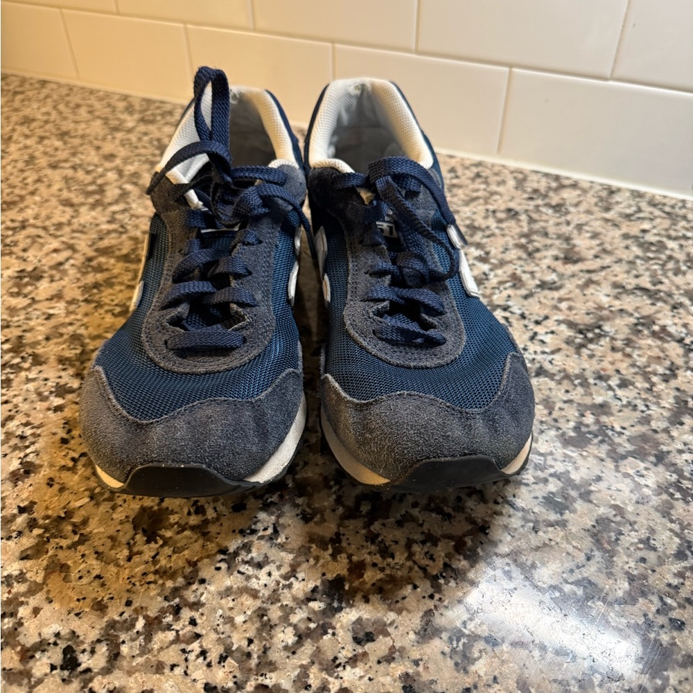 New Balance Men's Blue and Gray Sneakers - Picture 2 of 3